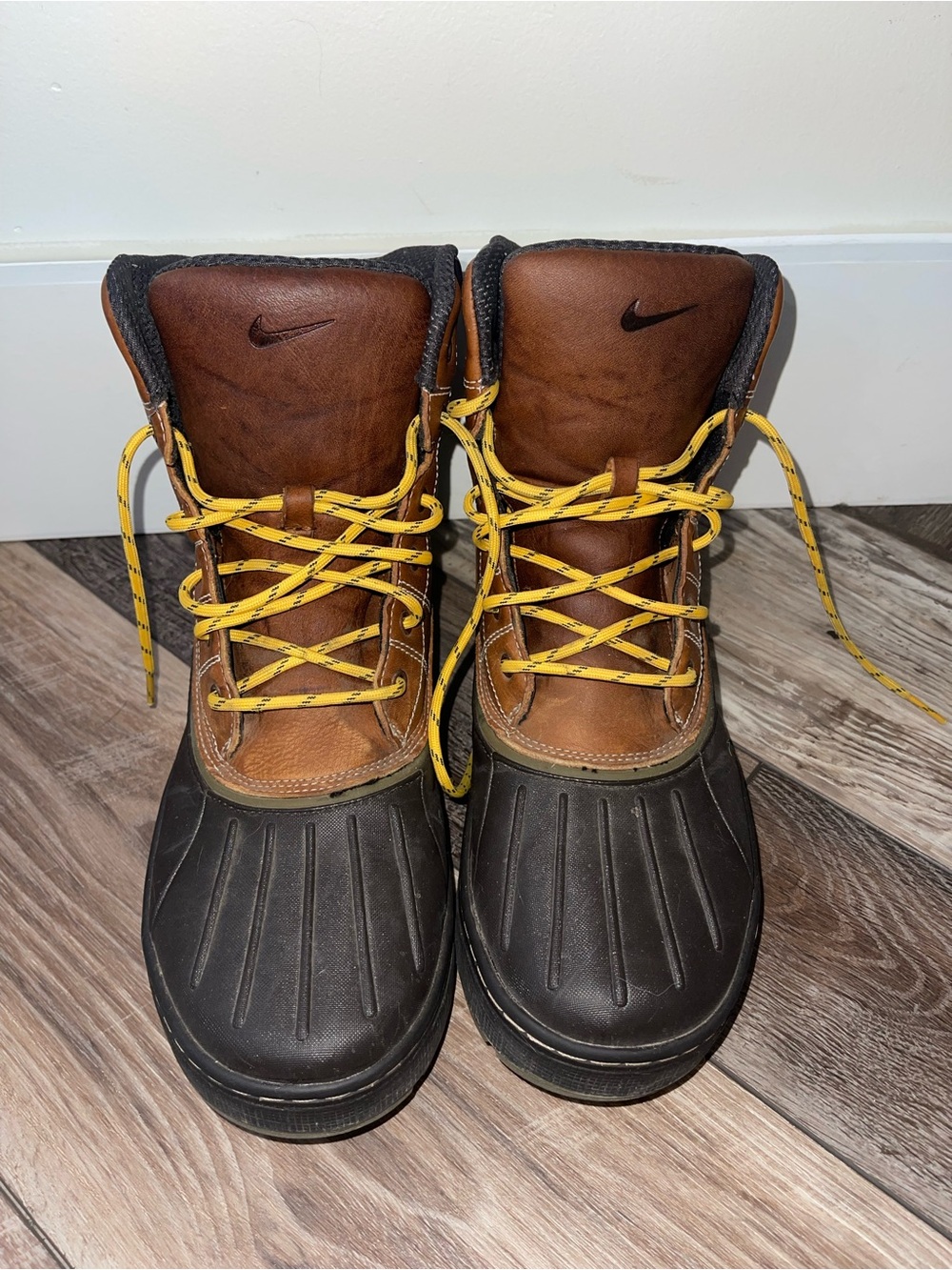 Nike Brown Leather & Black Rubber Duck Boots with Yellow Laces